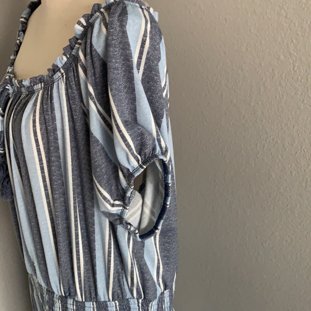 Striped blue jumpsuit - Picture 6 of 10